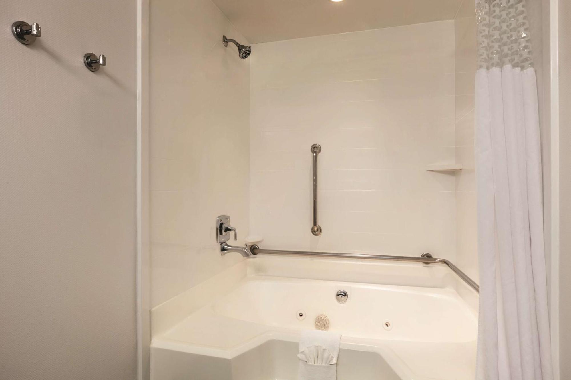 Hotel Hampton Richmond/ashland 3*