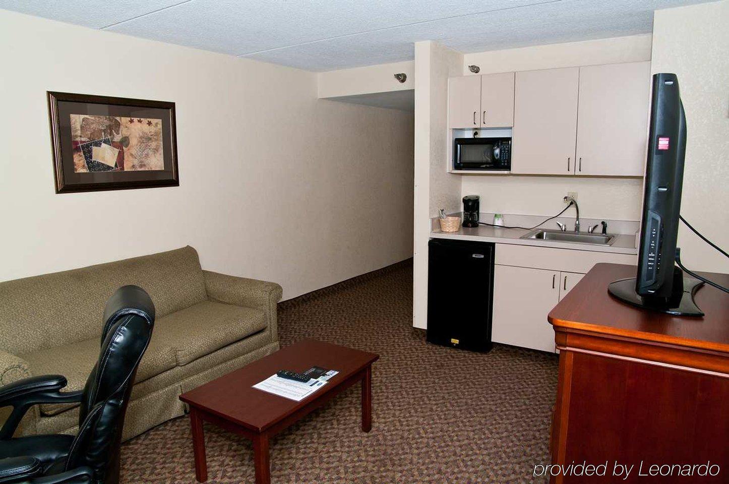Hampton Richmond/ashland Hotel 3*